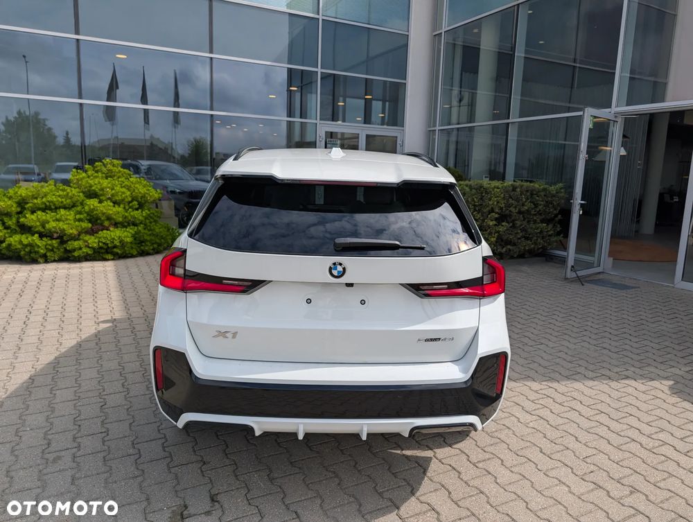 BMW X1 sDrive18i M Sport - 5