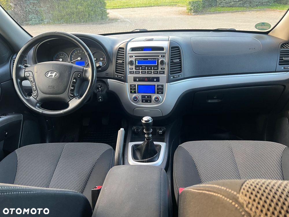 Hyundai Santa Fe 2.7 V6 2WD GLS - 30