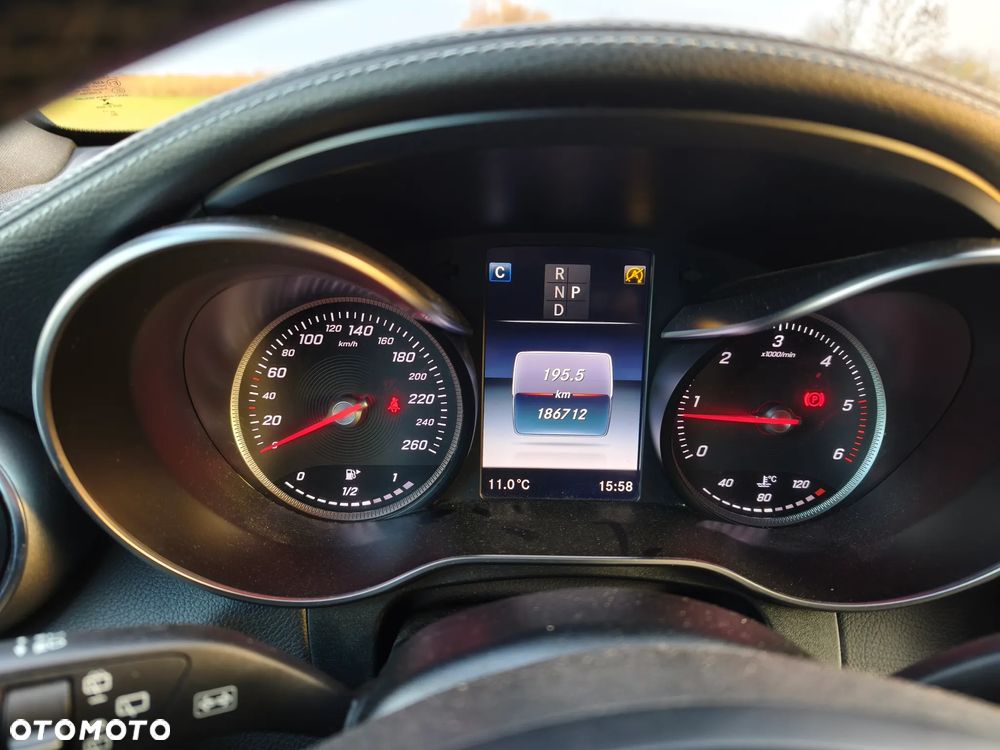 Mercedes-Benz GLC 250 d 4-Matic - 19