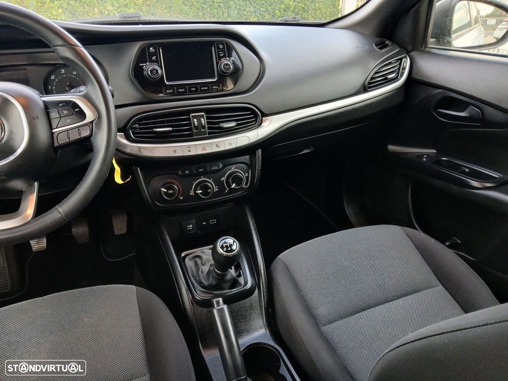 Fiat Tipo 1.3 M-Jet Street - 13