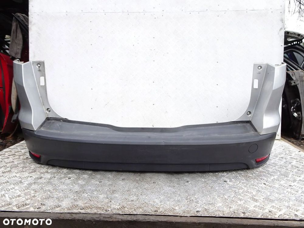 zderzak tył ford focus mk3 ob kombi