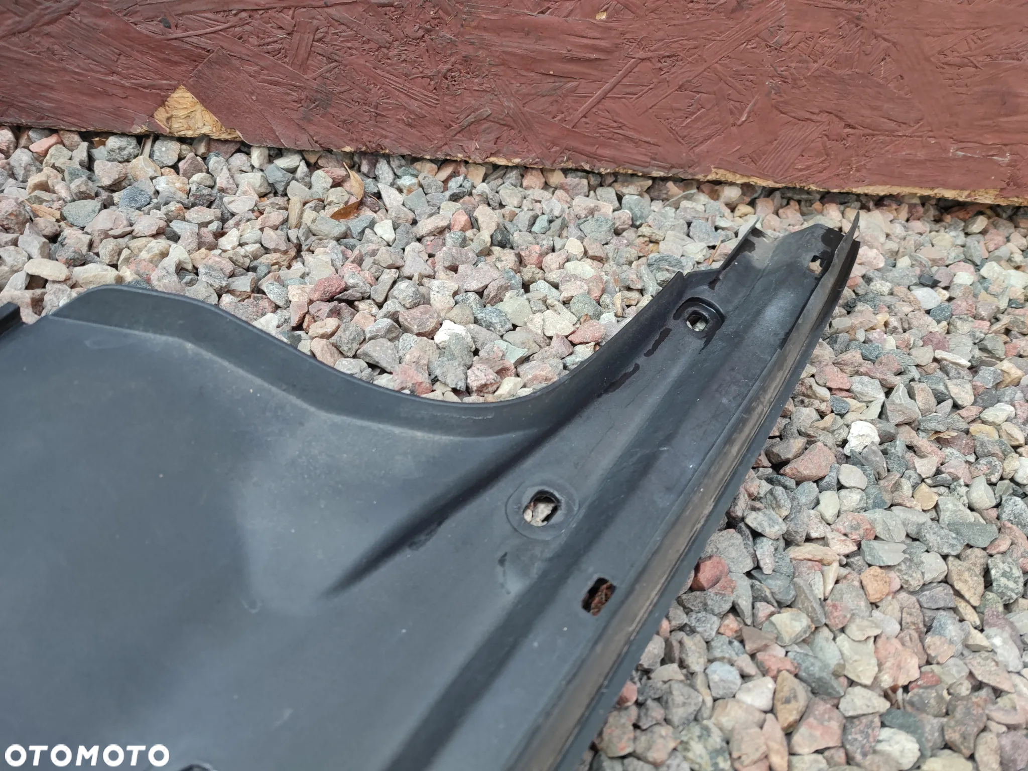 BMW F11 / F10 / F11N / F10N ORYGINALNA OSŁONA KOMORY SILNIKA LEWA / PRAWA / OBUDOWA KOMORY SILNIKA O NR. 7 019 804 / 7 019 803 OEM W BARDZO DOBRYM STANIE - 8