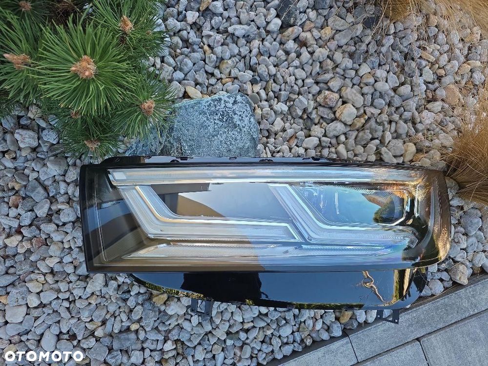 AUDI Q5 SQ5 80A FY Lampa lewa przód Full Led Matrix 80A941035 2019 - 6