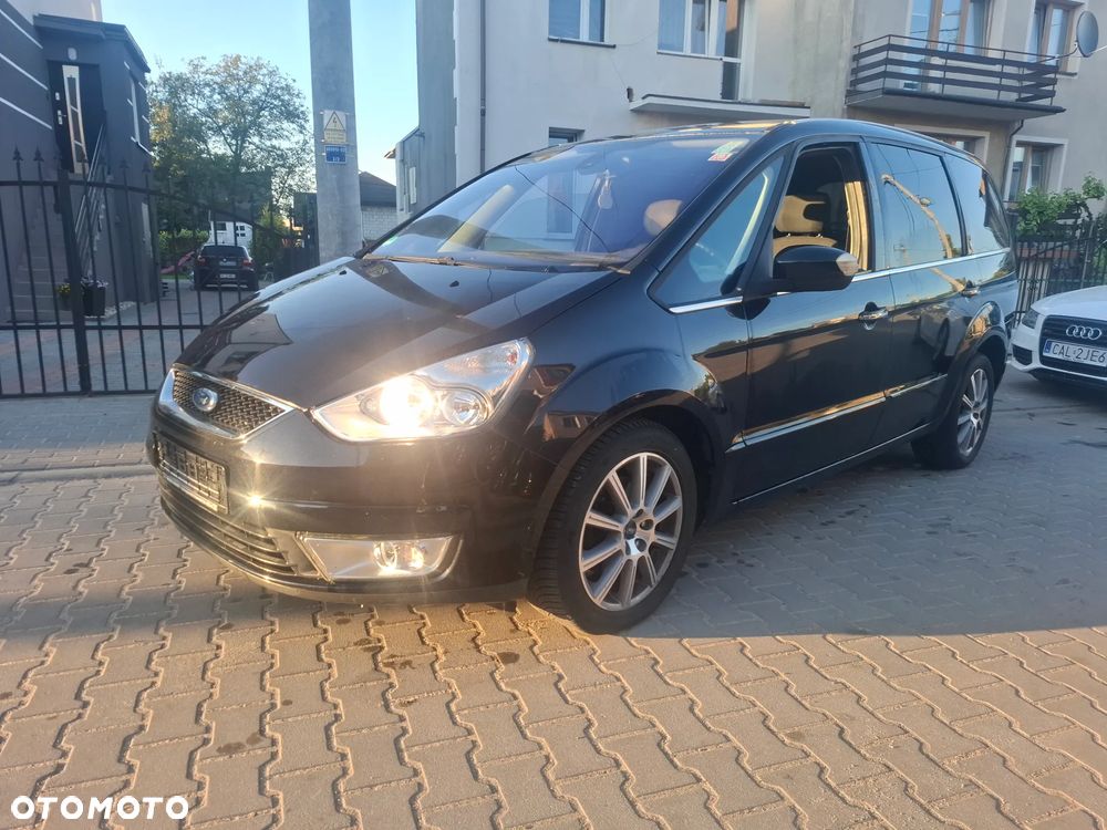 Ford Galaxy 2.0 TDCi Ghia - 11