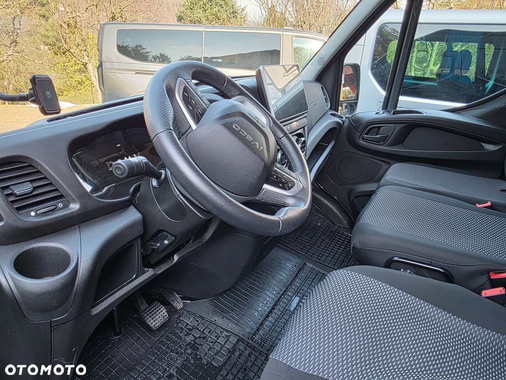 Iveco IVECO DAILY 35S18HA8 V – L3H2 - 31