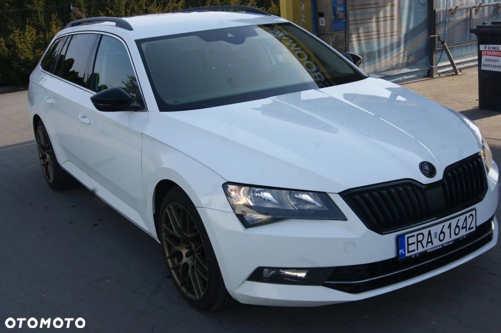 Skoda Superb 2.0 TDI Ambition - 17