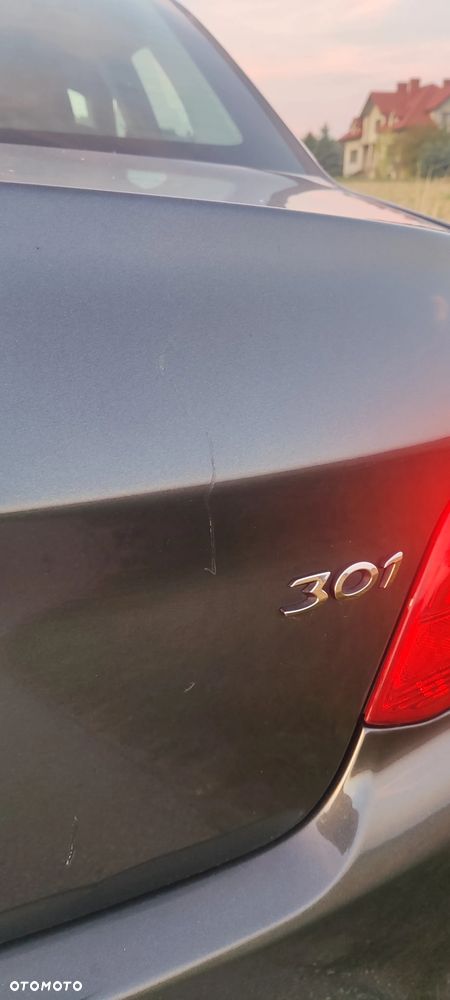 Peugeot 301 - 7