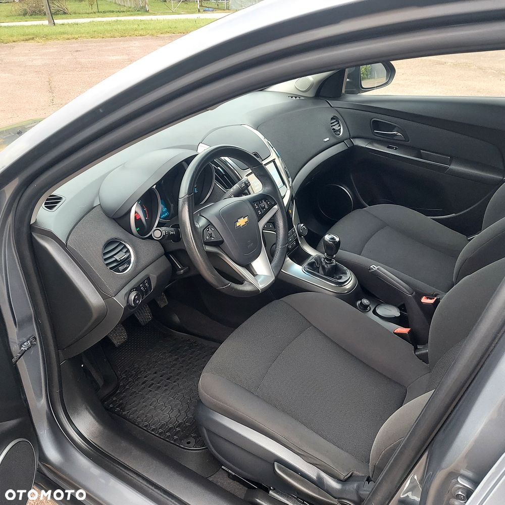 Chevrolet Cruze 1.6 LT+ - 13