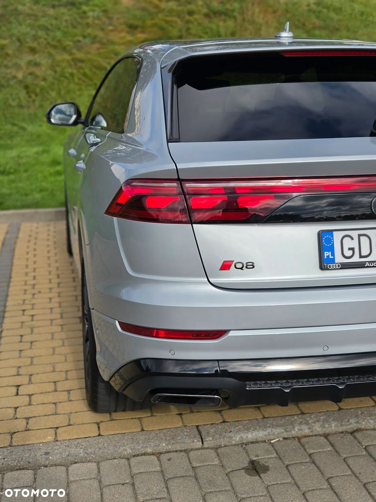 Audi Q8 - 12