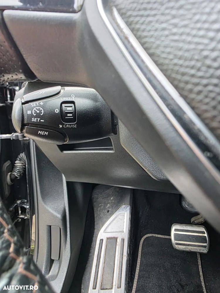 Peugeot 5008 THP 165 EAT6 Stop & Start Active - 13