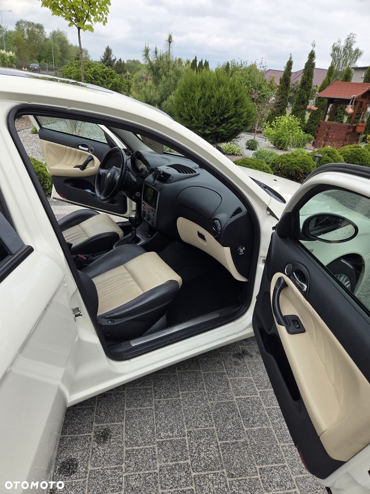Alfa Romeo 147 - 3