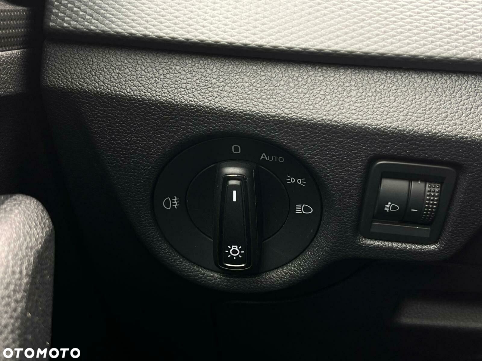 Skoda Kamiq 1.0 TSI Ambition - 24