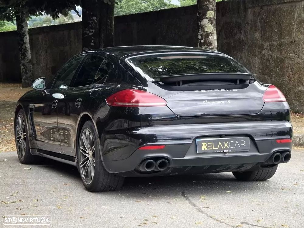 Porsche Panamera S Hybrid - 11