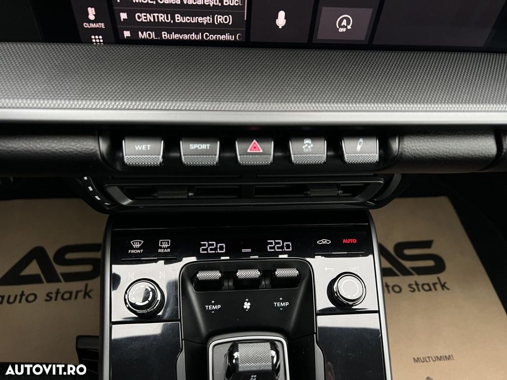 Porsche 911 Carrera PDK - 32