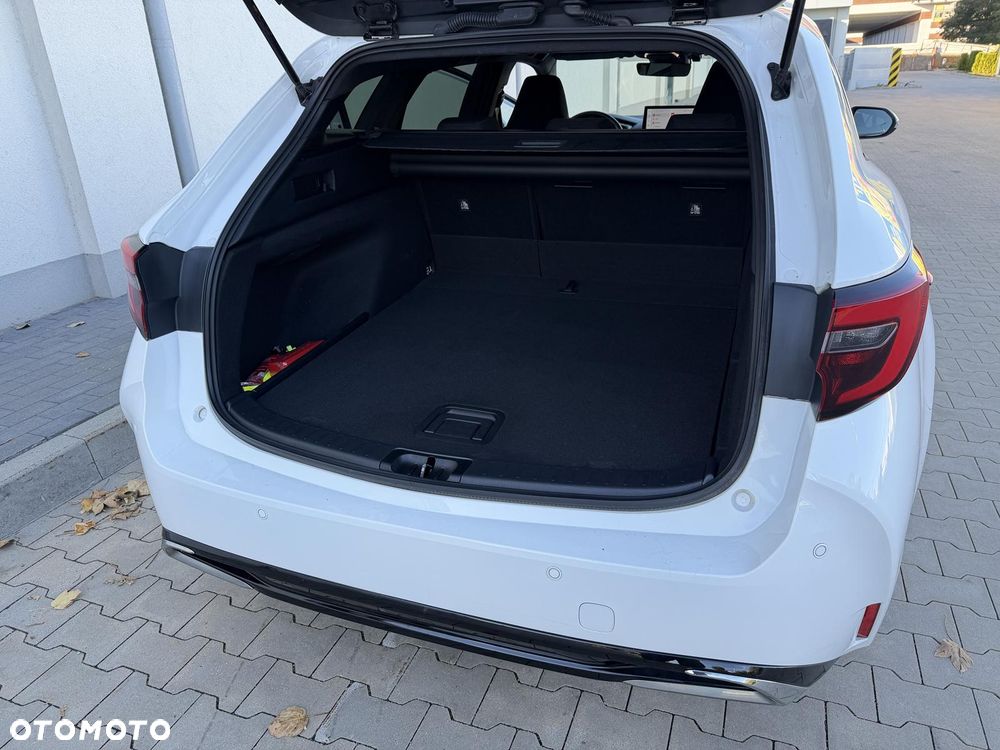 Toyota Corolla 2.0 Hybrid Comfort - 39
