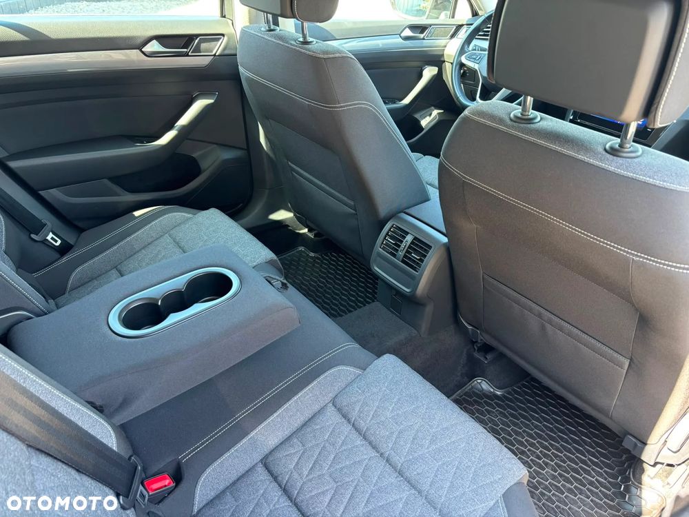 Volkswagen Passat 1.5 TSI EVO Business DSG - 14