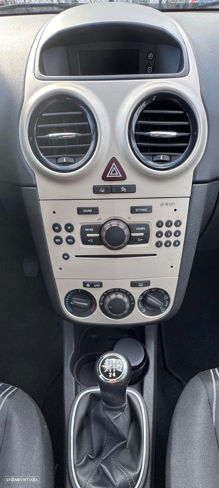 Opel Corsa 1.2 Enjoy - 11