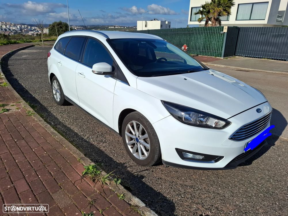 Ford Focus SW 1.0 EcoBoost Titanium - 1