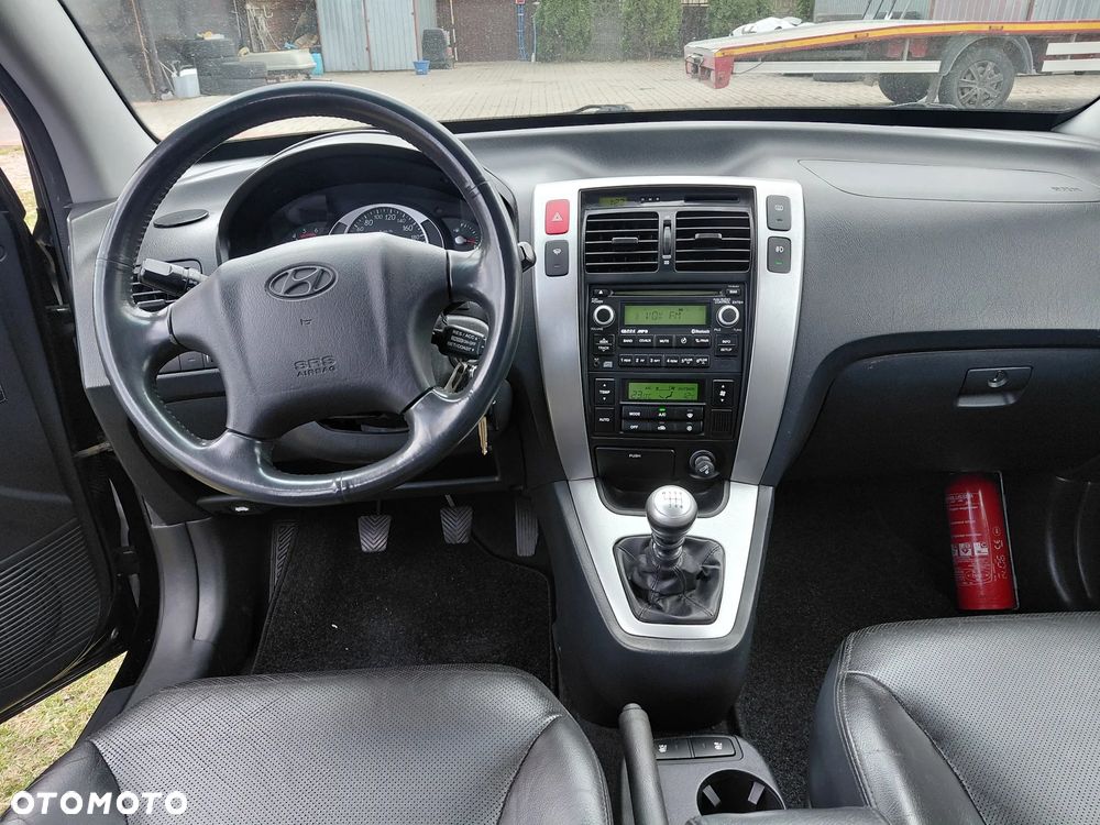 Hyundai Tucson 2.0 CRDi VGT 2WD GLS - 19