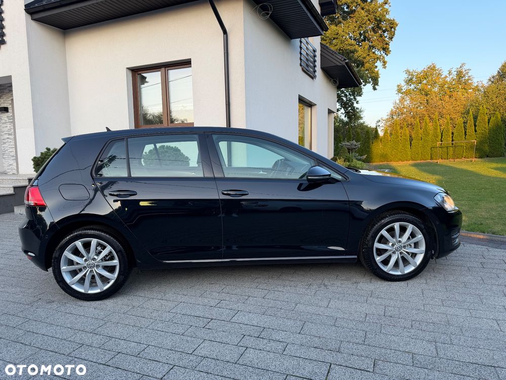Volkswagen Golf - 4