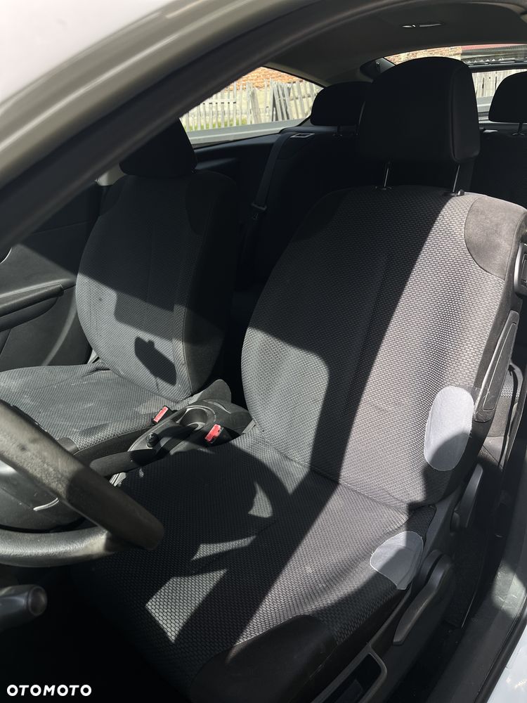 Citroën C4 - 13