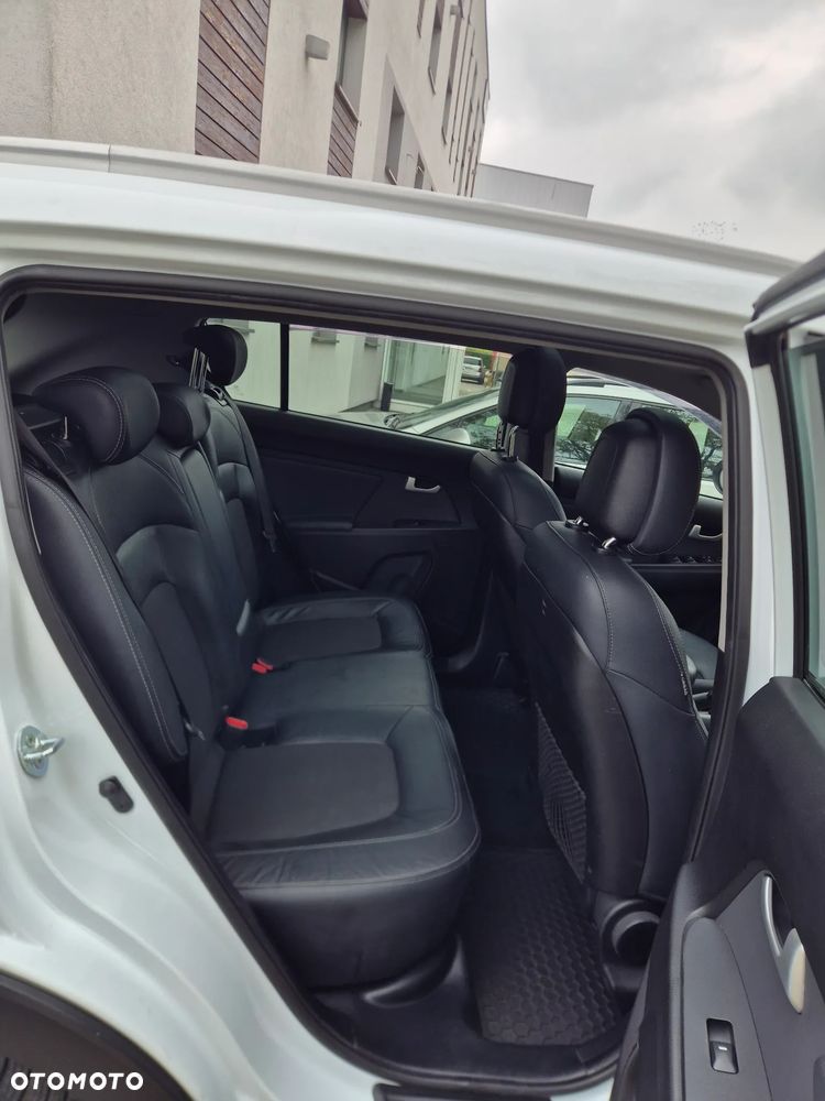 Kia Sportage 2.0 CRDI 184 4WD Automatik Spirit - 10