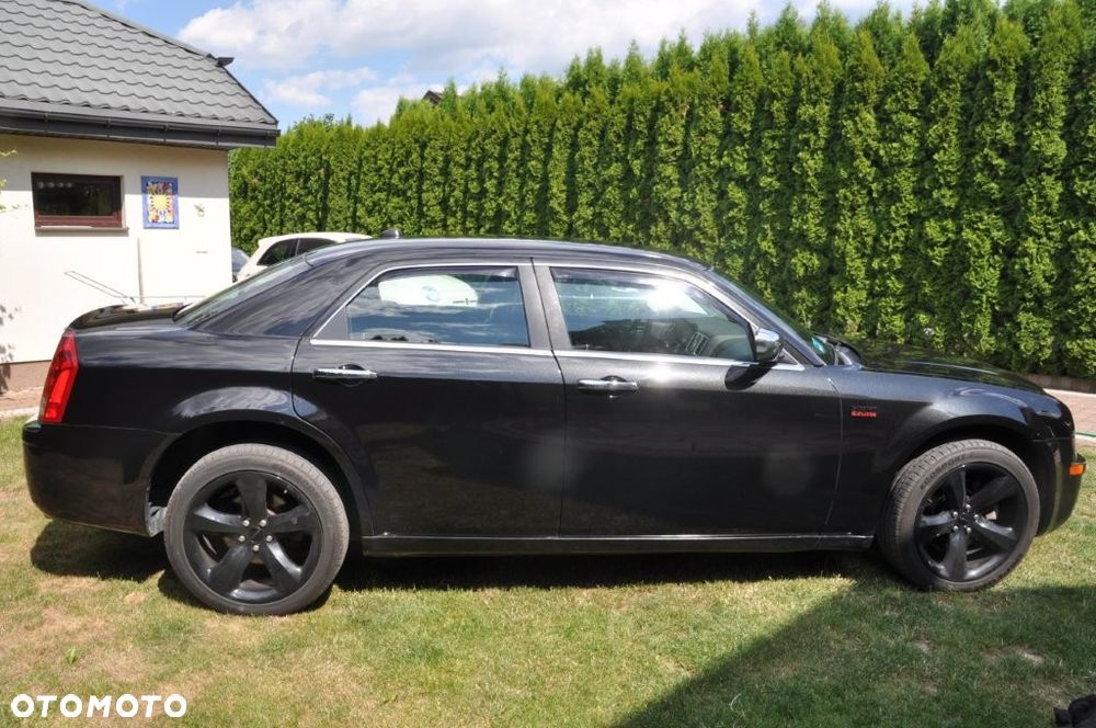 Chrysler 300C 5.7 Automatik - 8