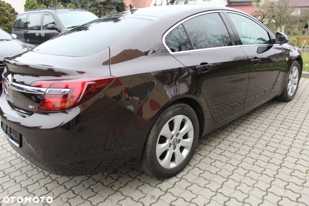 Opel Insignia - 8