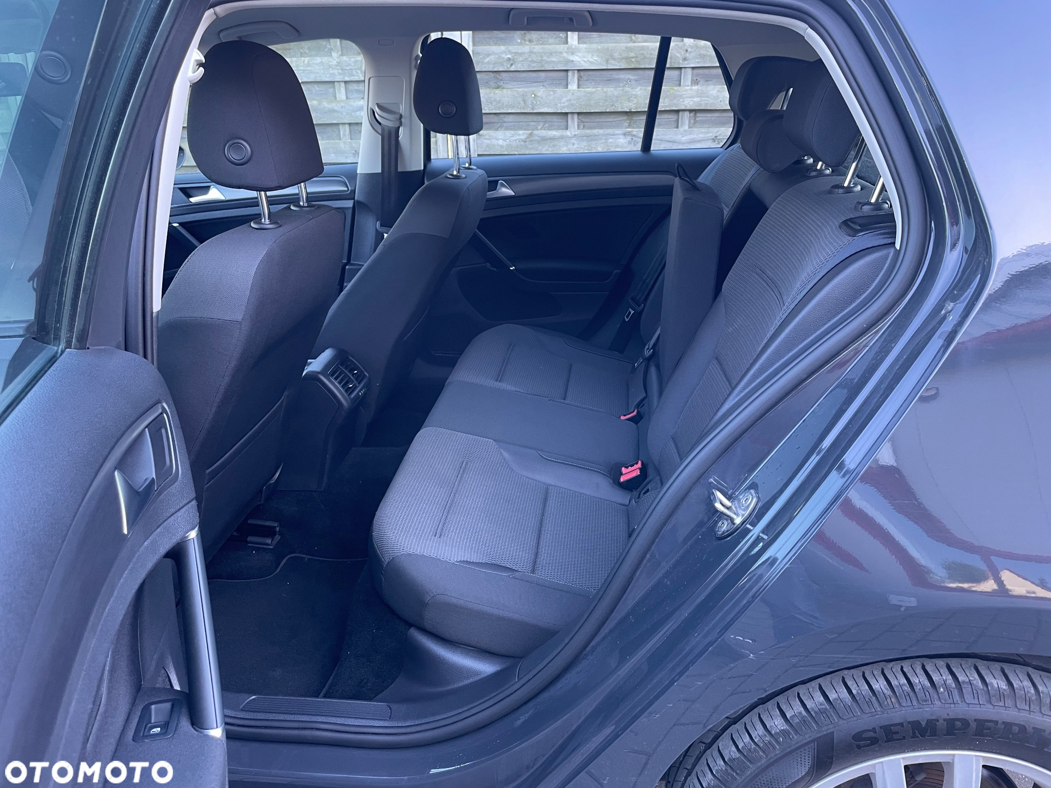 Volkswagen Golf - 7