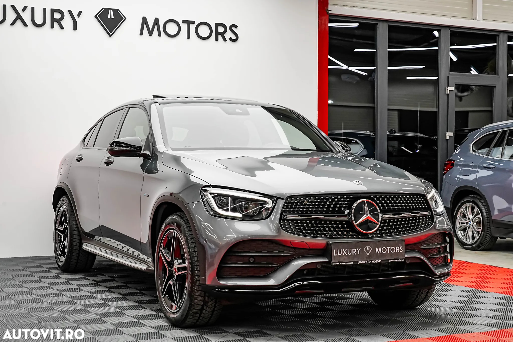 Mercedes-Benz GLC Coupe 300 de 4Matic 9G-TRONIC AMG Line Plus - 3