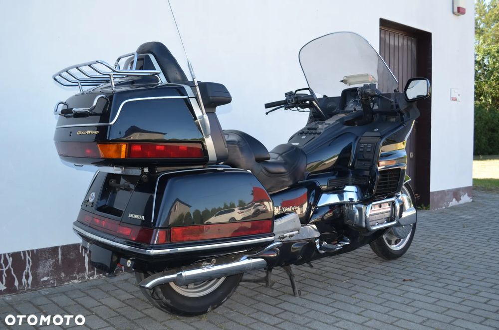 Honda GL - 5
