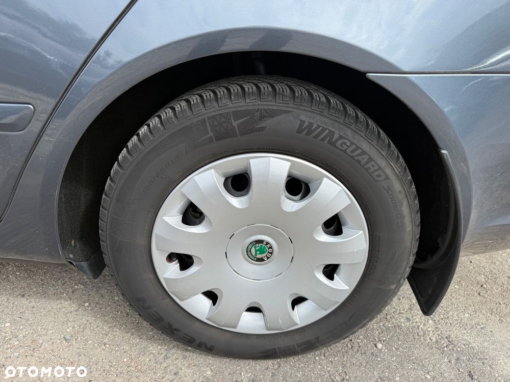 Skoda Octavia 1.6 Team Edition - 28