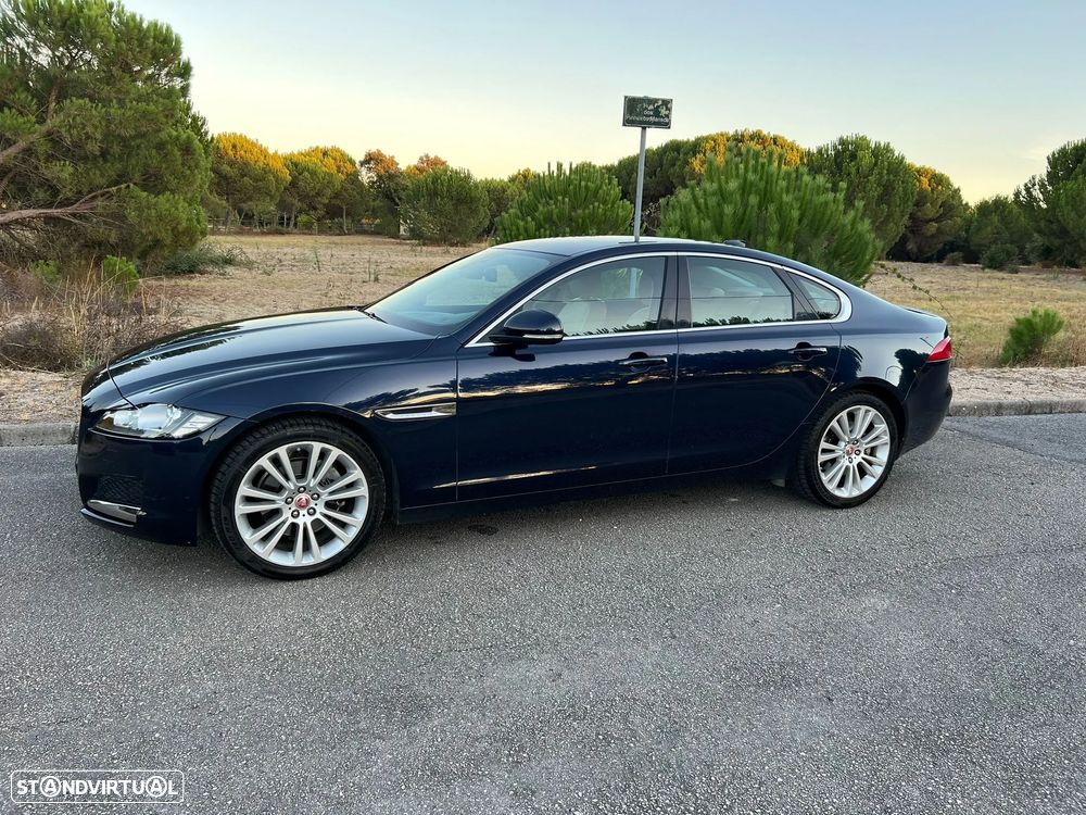 Jaguar XF 2.0 D Prestige Aut. - 22