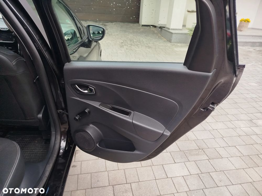 Renault Clio 1.2 16V 75 LIMITED - 28