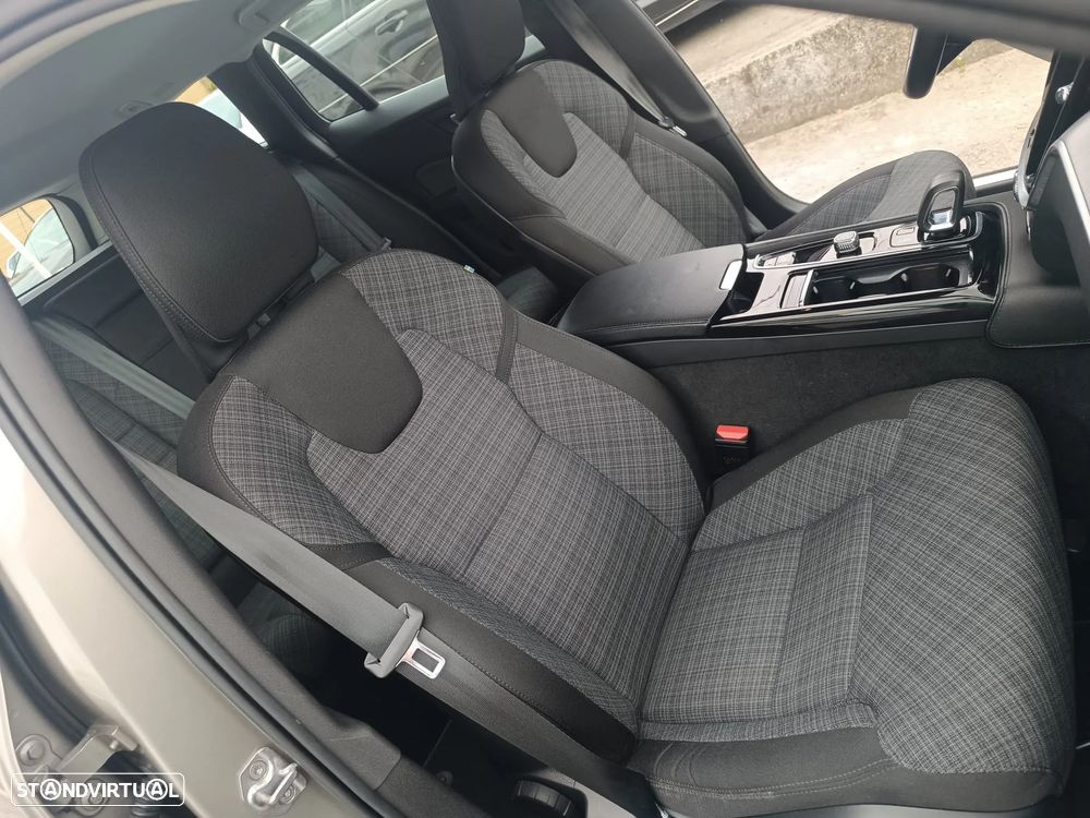 Volvo V60 2.0 T6 AWD TE Inscription Expression - 12