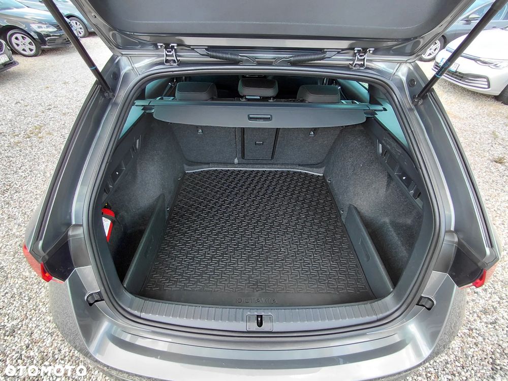 Skoda Octavia 2.0 TSI 4x4 Sportline DSG - 38