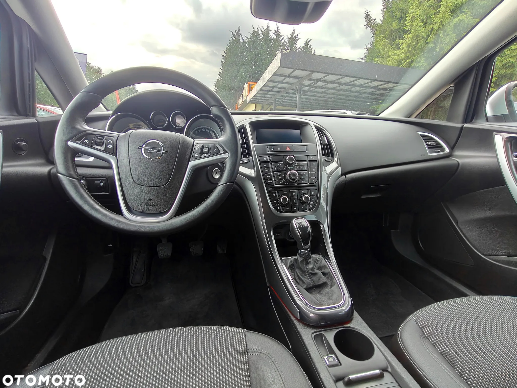 Opel Astra 1.4 Turbo Cosmo - 12