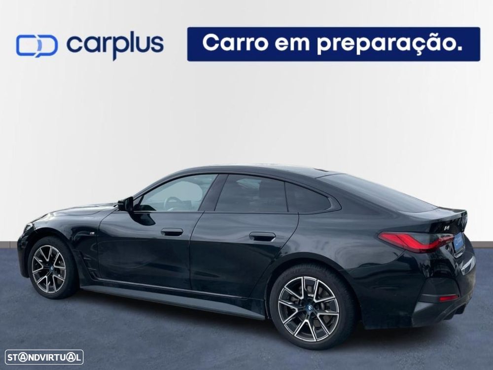 BMW i4 eDrive40 Desportiva M - 2