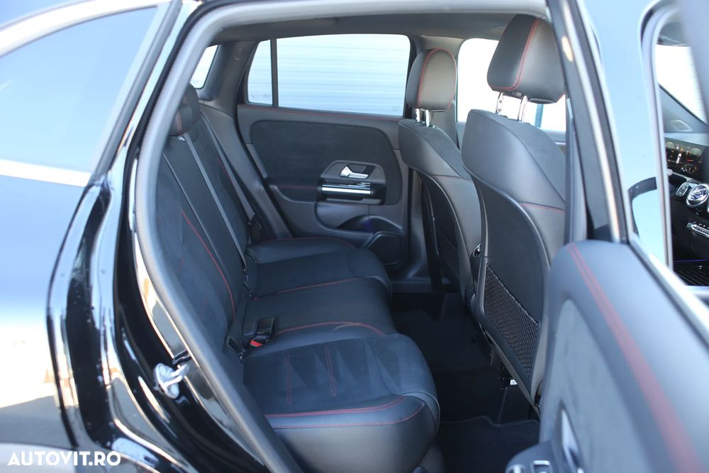 Mercedes-Benz GLA 200 d 4MATIC Aut. - 17