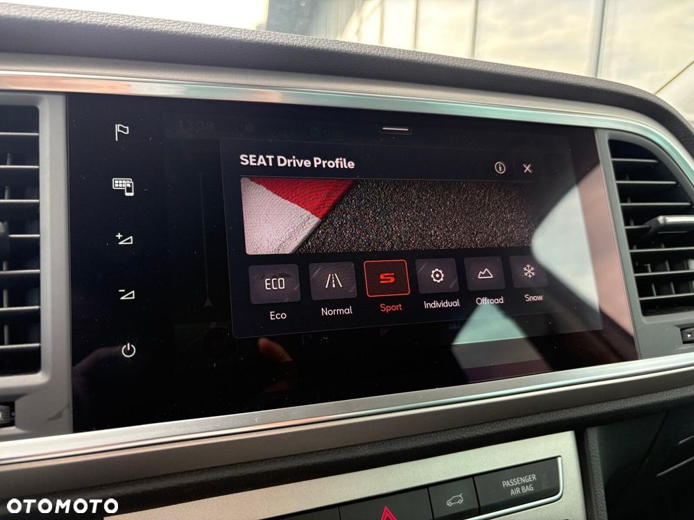 Seat Ateca 2.0 TSI Xperience S&S 4Drive DSG - 33