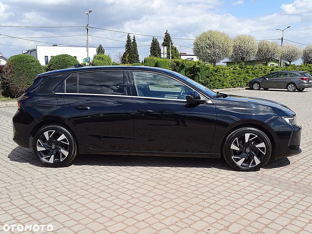 Opel Astra 1.2 Turbo GS - 9