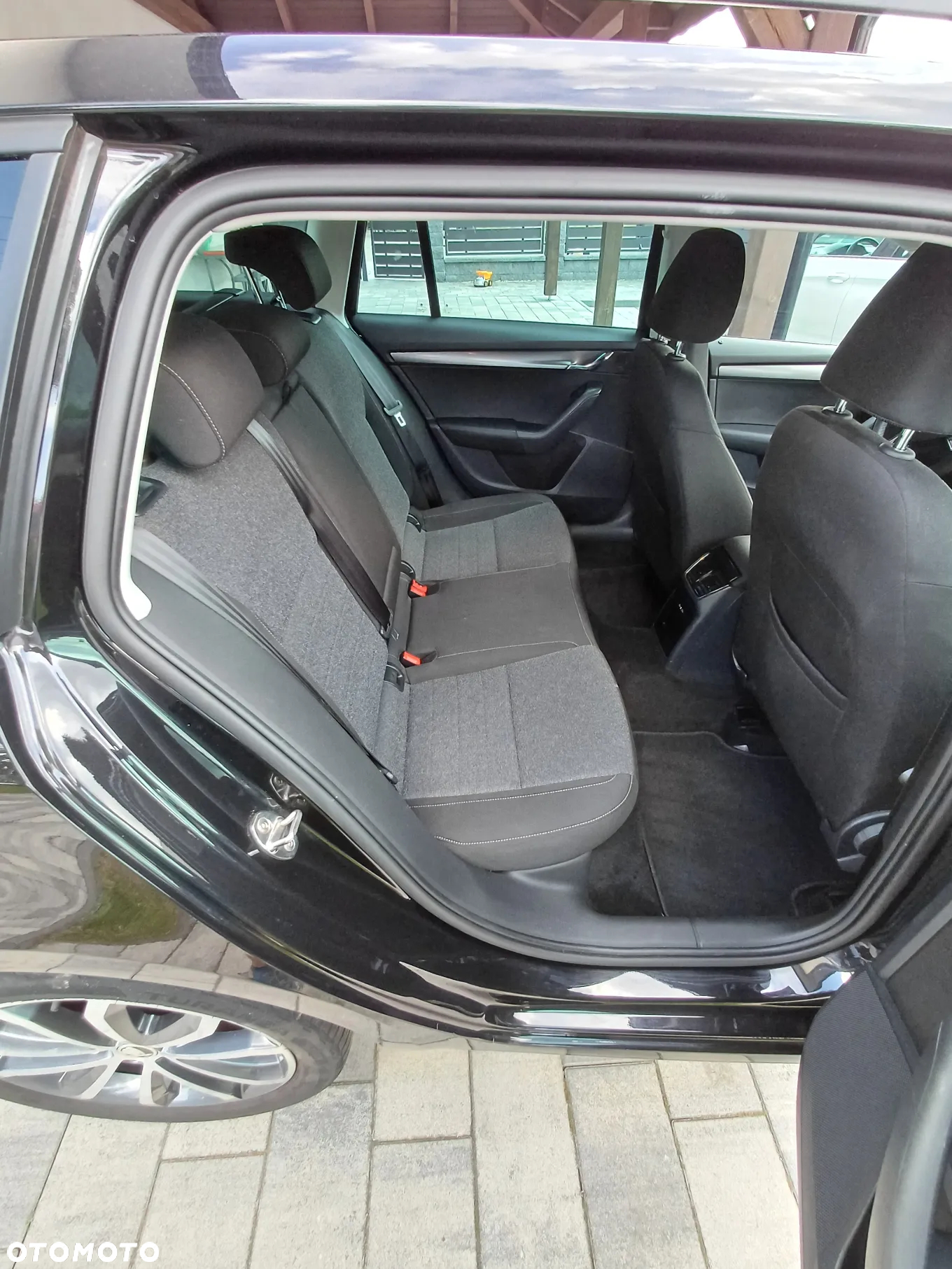Skoda Octavia 2.0 TDI DSG Soleil - 23