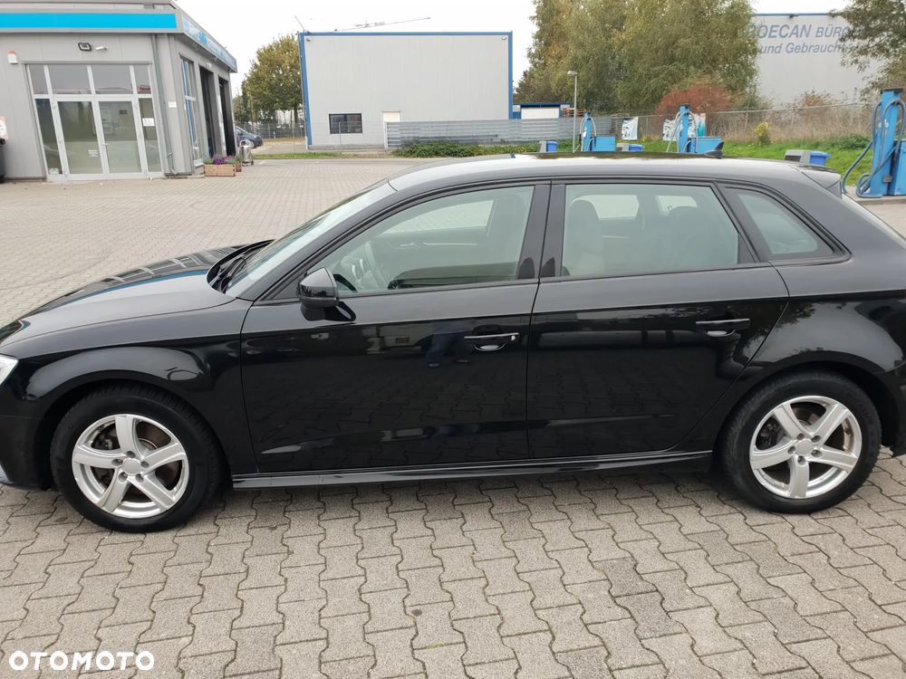 Audi A3 Sportback 1.4 TFSI e-tron sport - 10