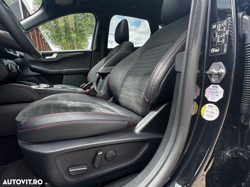 Ford Kuga - 23