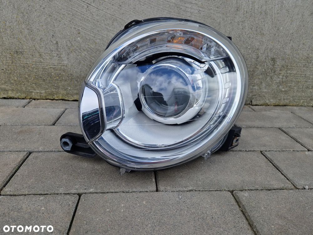 LAMPA PRZEDNIA LEWA KOMPLETNA FIAT 500 2007-2015 XENON - 1
