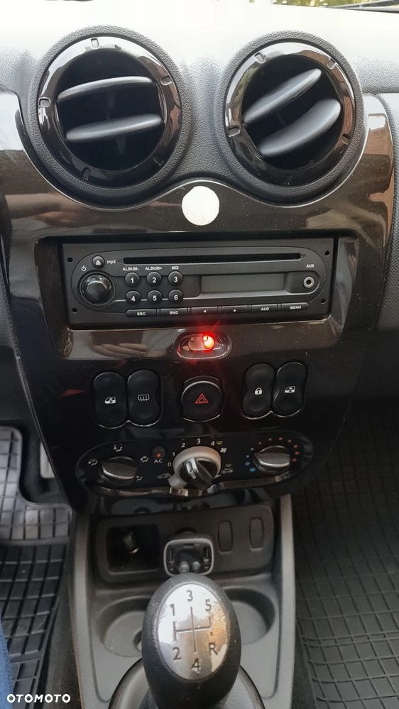 Dacia Duster dCi 90 FAP 4x2 Ambiance - 16