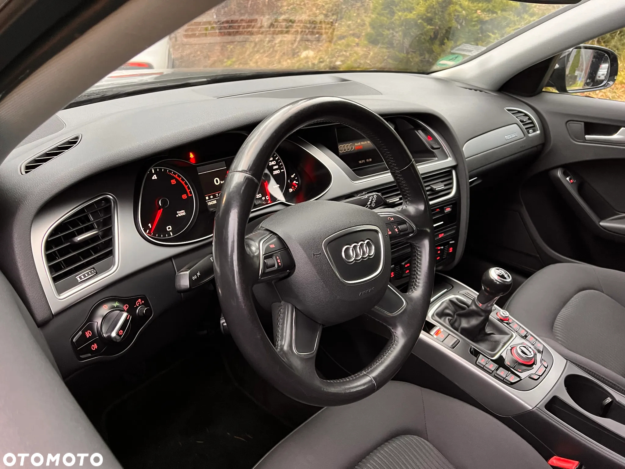 Audi A4 2.0 TDI Quattro - 9