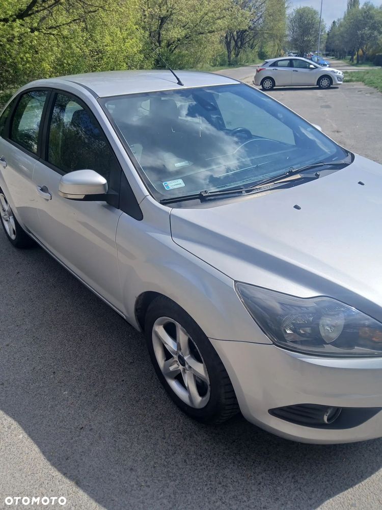 Ford Focus - 8