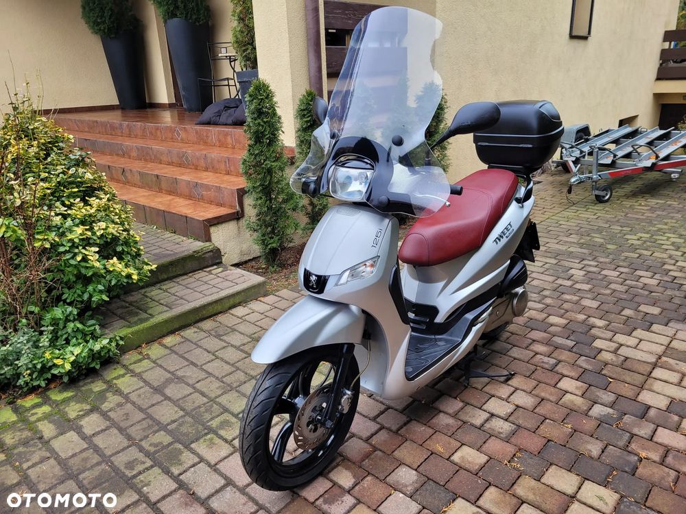 Peugeot Tweet - 10