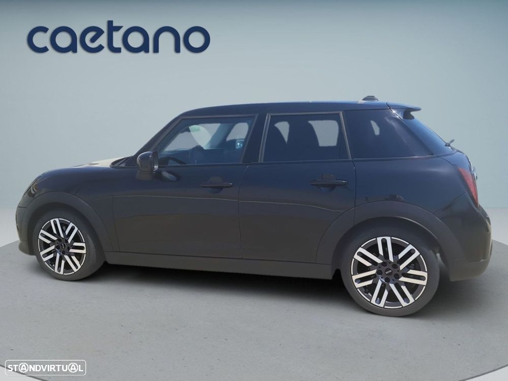 MINI 5 Portas Cooper Auto - 5